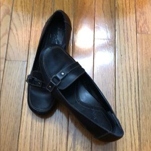 Black heels size 7 1/2